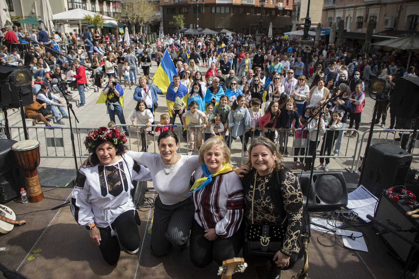 Fotos: Fiesta en solidaridad con Ucrania