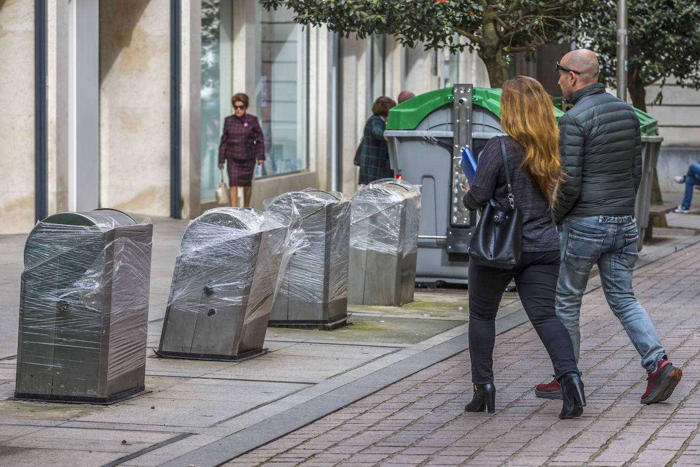 Fotos: Un repaso a los contenedore soterrados de Santander