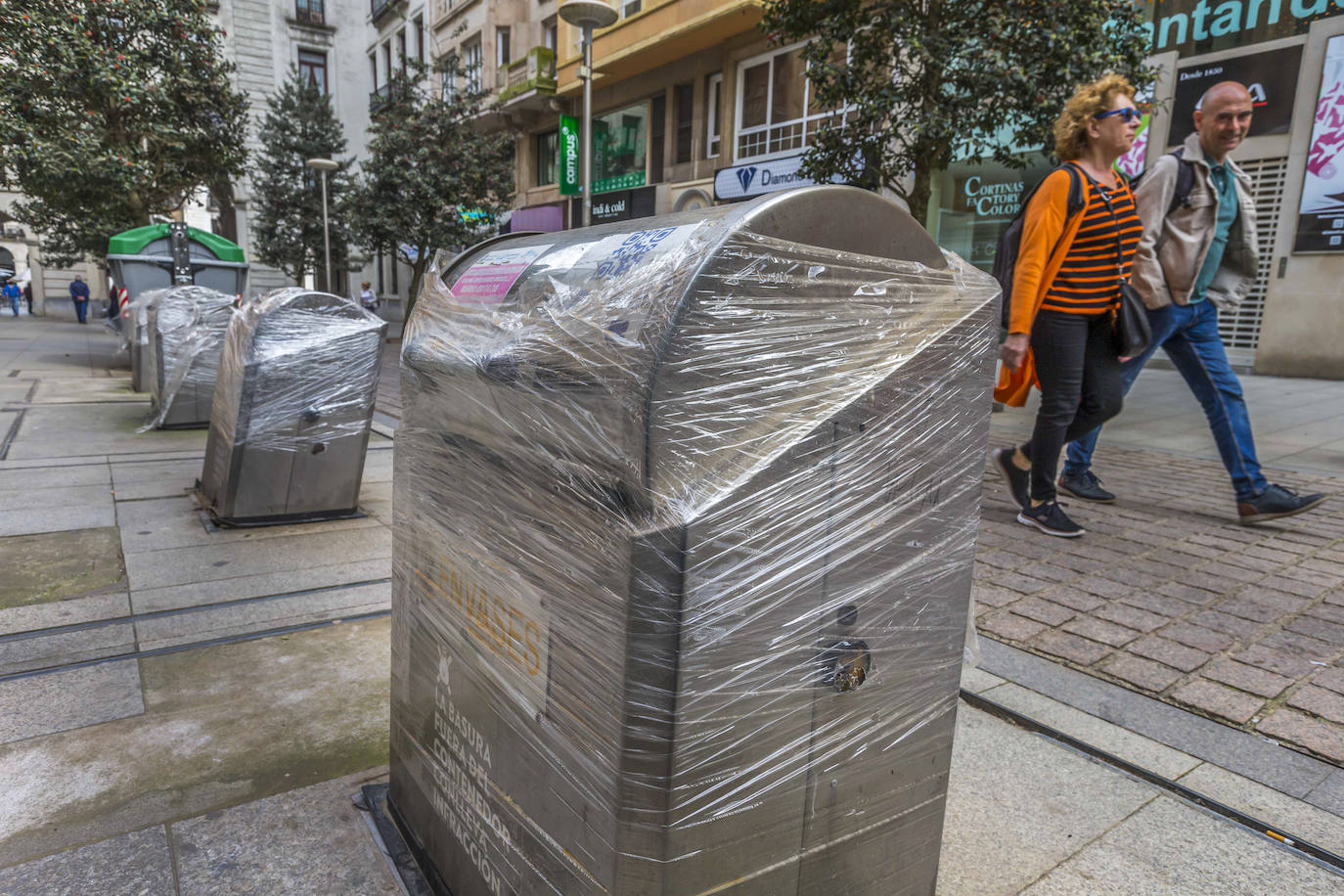 Fotos: Un repaso a los contenedore soterrados de Santander