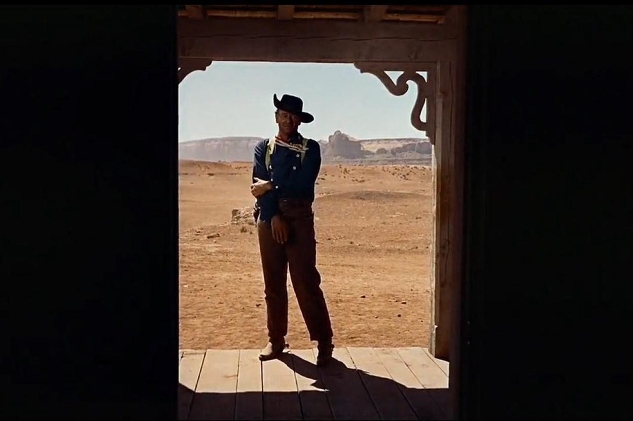 'The Searchers' (Centauros del desierto), uno de los filmes analizados por Viota. 