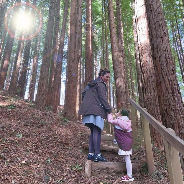 Visitando el Bosque de Sequoias, en Cabezón de la Sal.