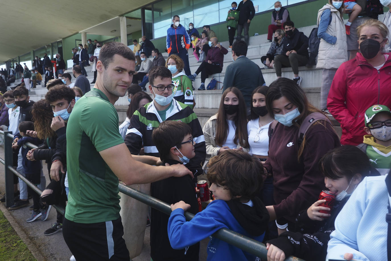 Fotos: Imágenes del entrenamiento del Racing abierto al público