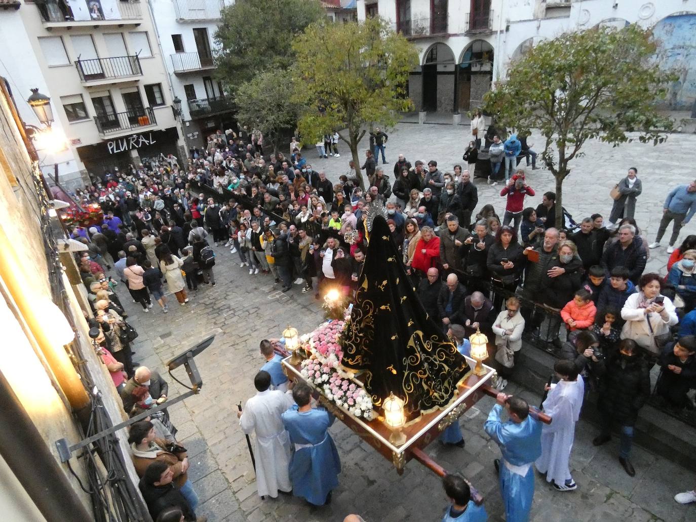 Fotos: Fervor, belleza y emoción en la Procesión de la Soledad