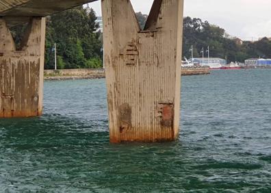 Imagen secundaria 1 - Obras Públicas reparará el deterioro del puente que comunica Somo y Pedreña