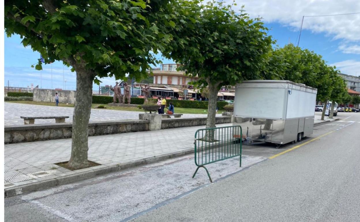 Alejandro Liz denuncia la eliminación del punto de recarga que había al comienzo de la Avenida de Cantabria 