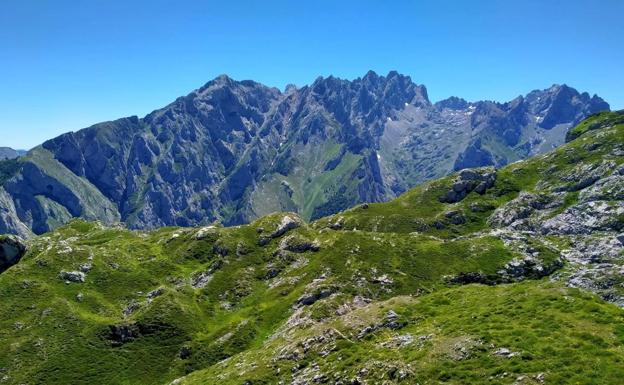 Imagen. Vistas únicas desde el Macizo Occidental de Picos de Europa.