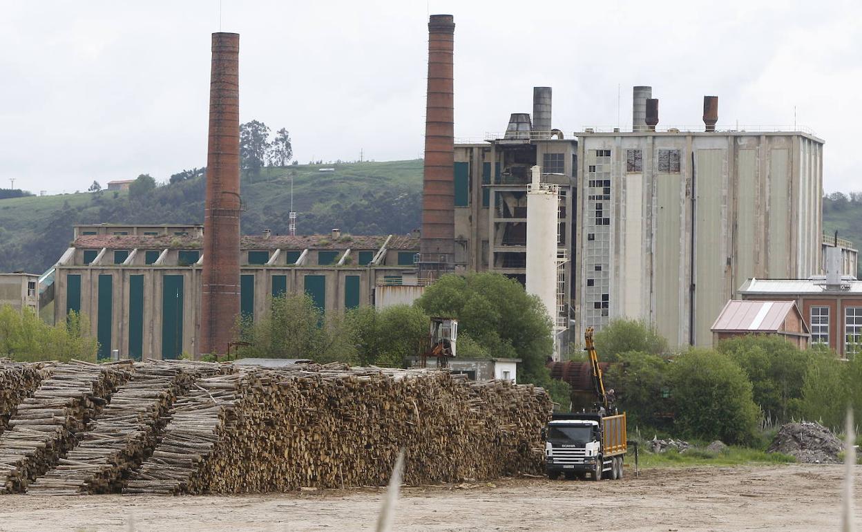 Las instalaciones de Sniace despues de su cierre.