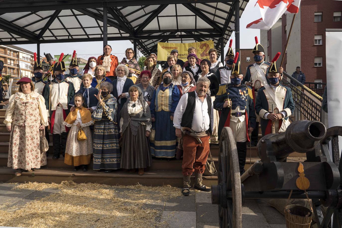 El municipio celebra hasta el 2 de mayo la Fiesta Homenaje a Pedro Velarde, una cita en recuerdo al militar de Muriedas que se va a desarrollar a través de varias actividades, espectáculos y actuaciones de calle dirigidas a toda la familia