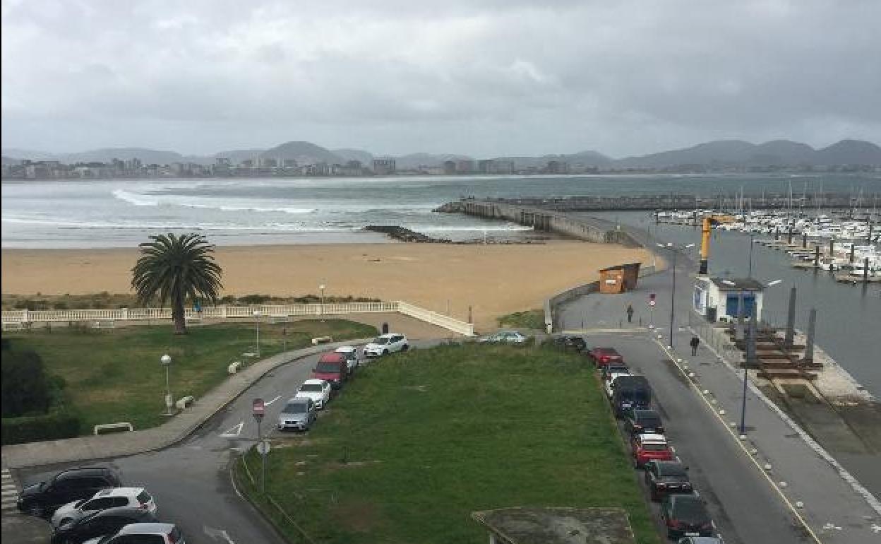 Santoña ejercerá acciones judiciales frente al Gobierno regional por el centro náutico