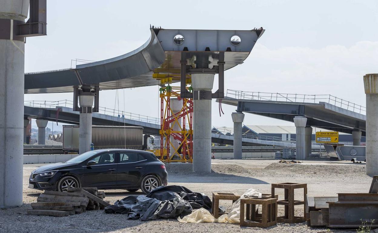 Fase final de las obras de construcción del nuevo acceso al Puerto de Santander desde la autovía A-67