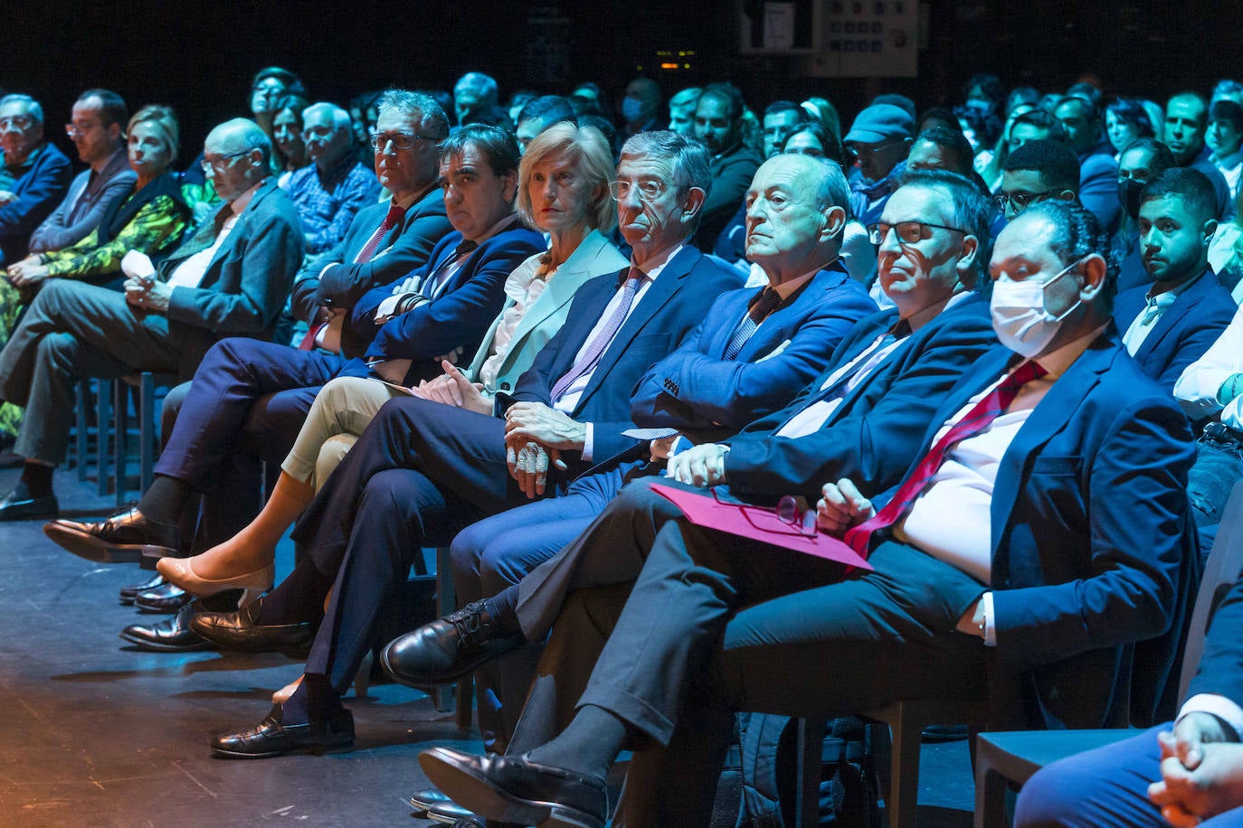 Autoridades, empresarios y centros educativos acudieron al evento