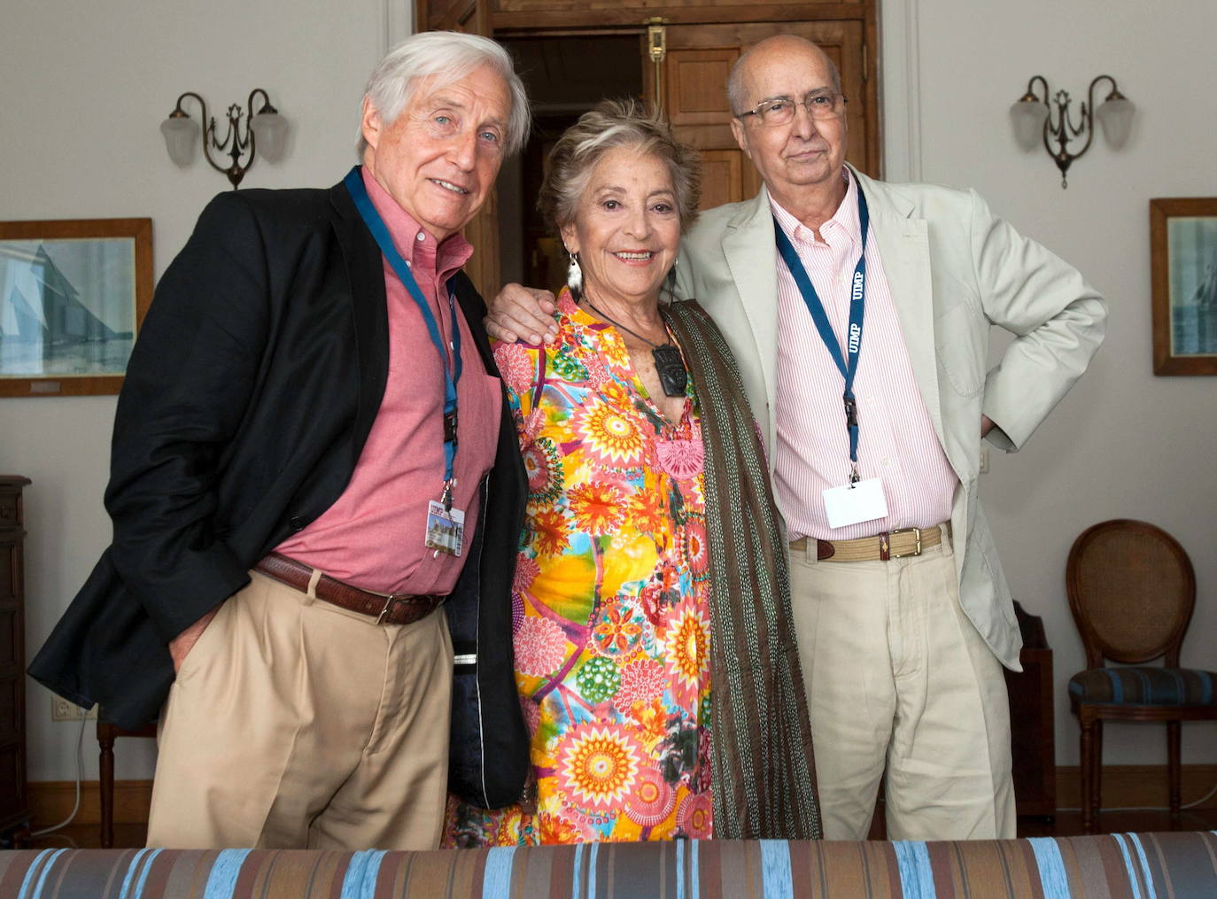 Fernando Argenta (derecha) junto a Teresa Berganza y el pianista Joaquín Achucarro en un curso de la UIMP sobre Ataulfo Argenta en 2013