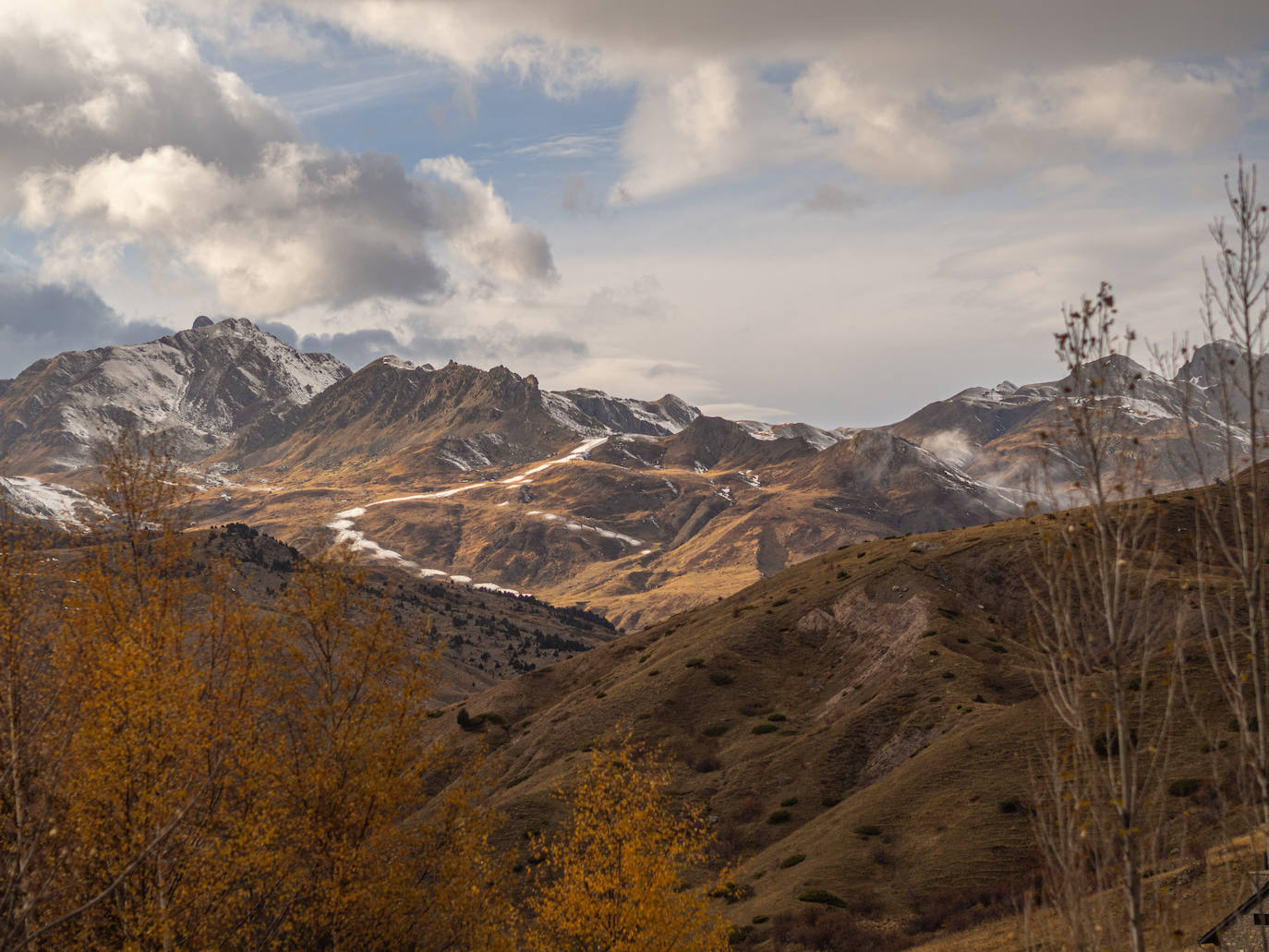 Barranquismo en el cañón Gorgol, en el valle de Tena, Huesca