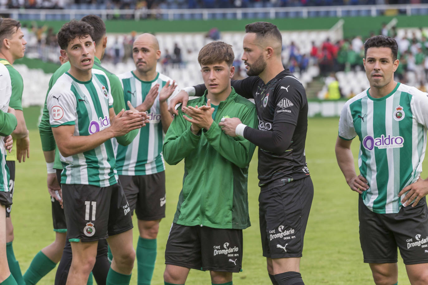 Fotos: Último partido del Racing de la temporada en los Campos de Sport