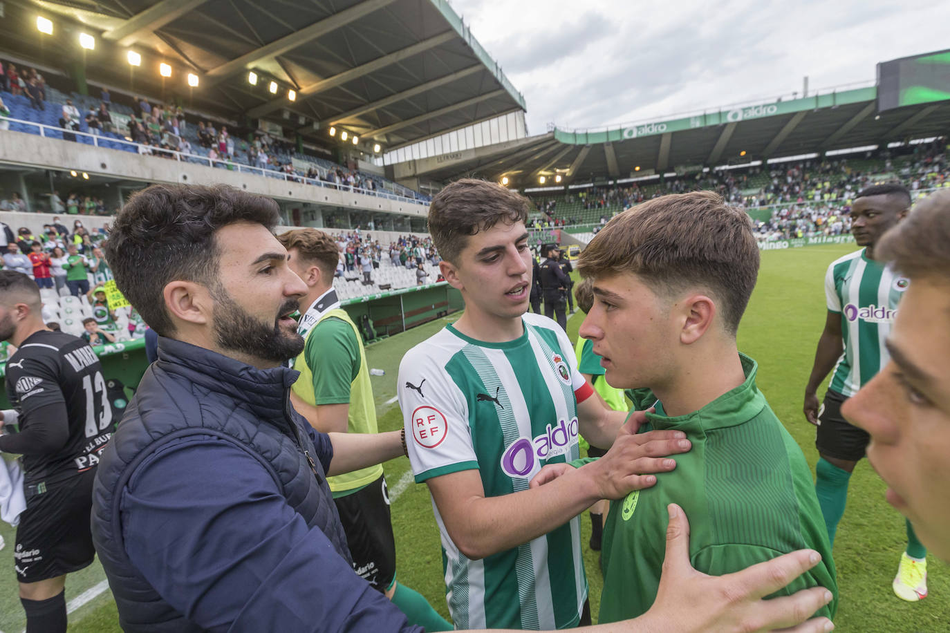 Fotos: Último partido del Racing de la temporada en los Campos de Sport