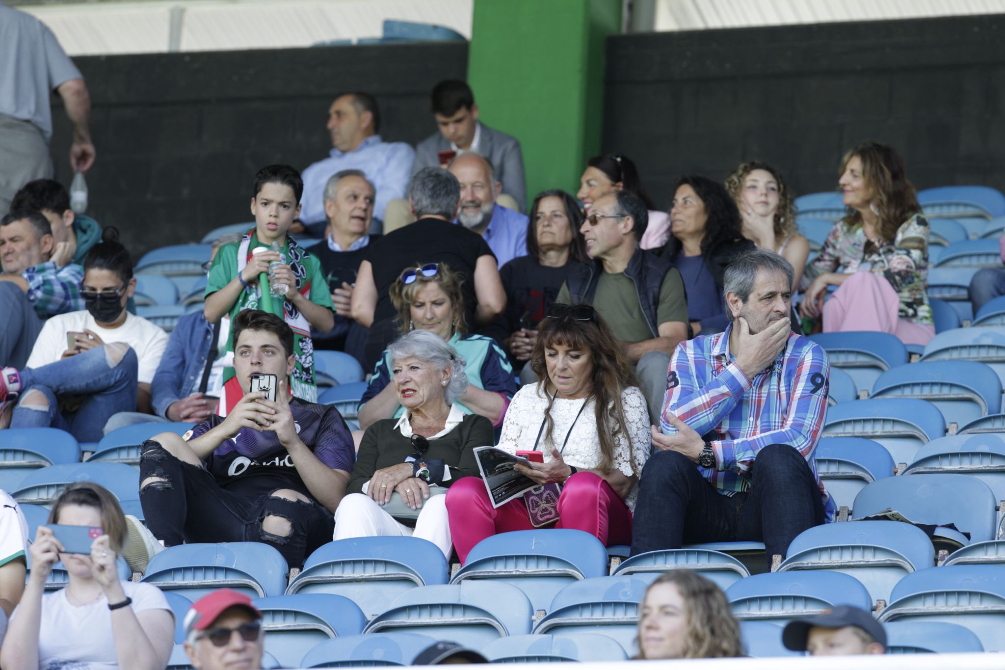 Fotos: Último partido del Racing de la temporada en los Campos de Sport