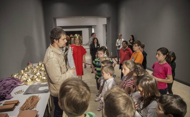 Imagen de archivo de un taller infantil desarrollado en el MUPAC