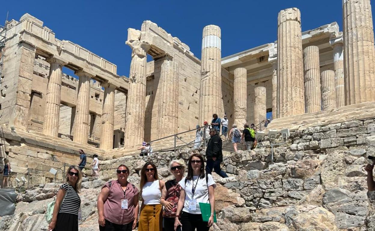 Las maestras pejinas han visitado lugares emblemáticos durante su estancia de intercambio en Atenas 