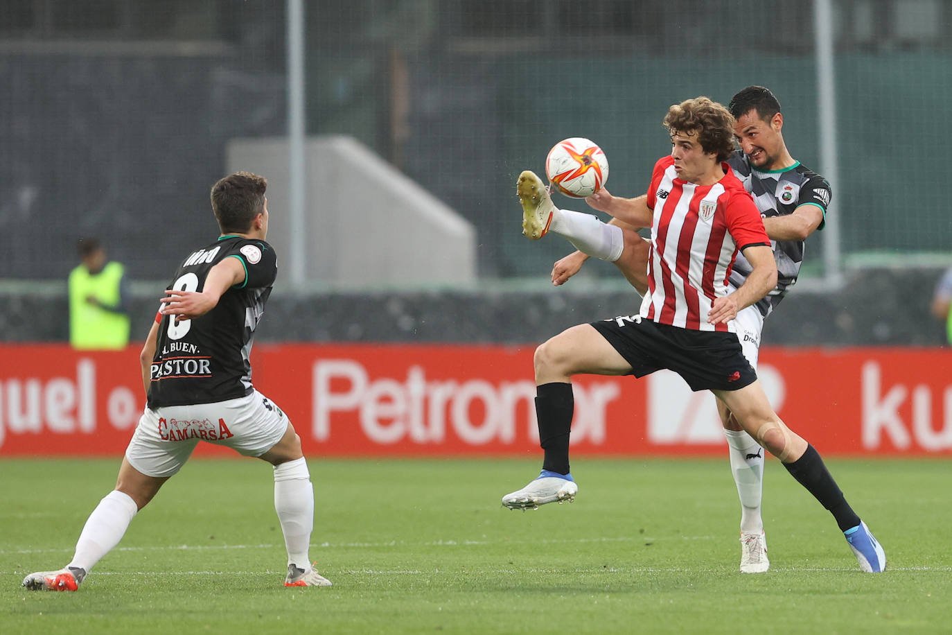 Fotos: Bilbao Athletic - Racing