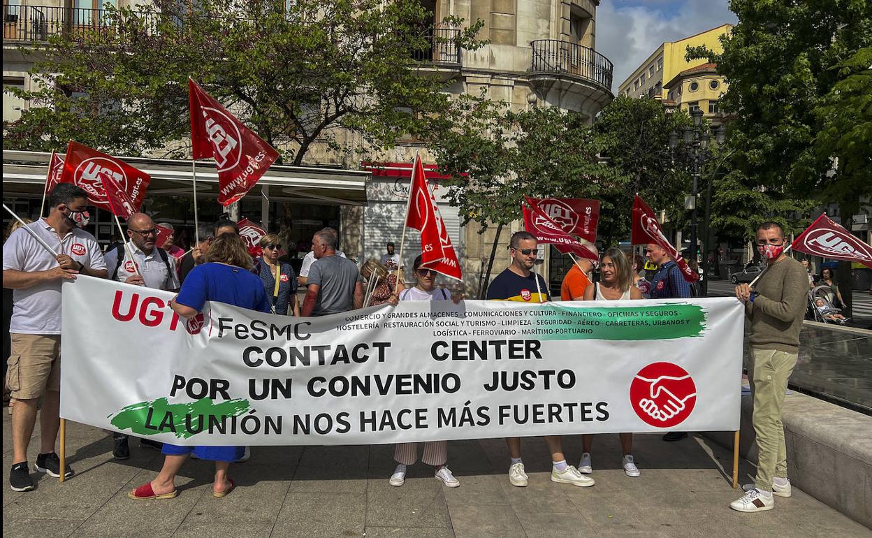 El sector del 'contact center' vuelve a exigir un convenio «digno» con otra huelga de 24 horas