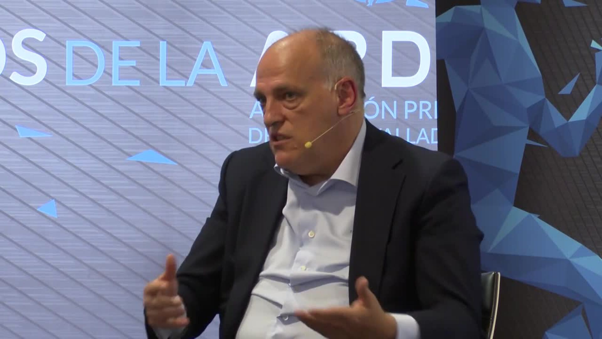 Tebas sobre Rubiales: "Habrá que ir desnudo y pasar por un detector"