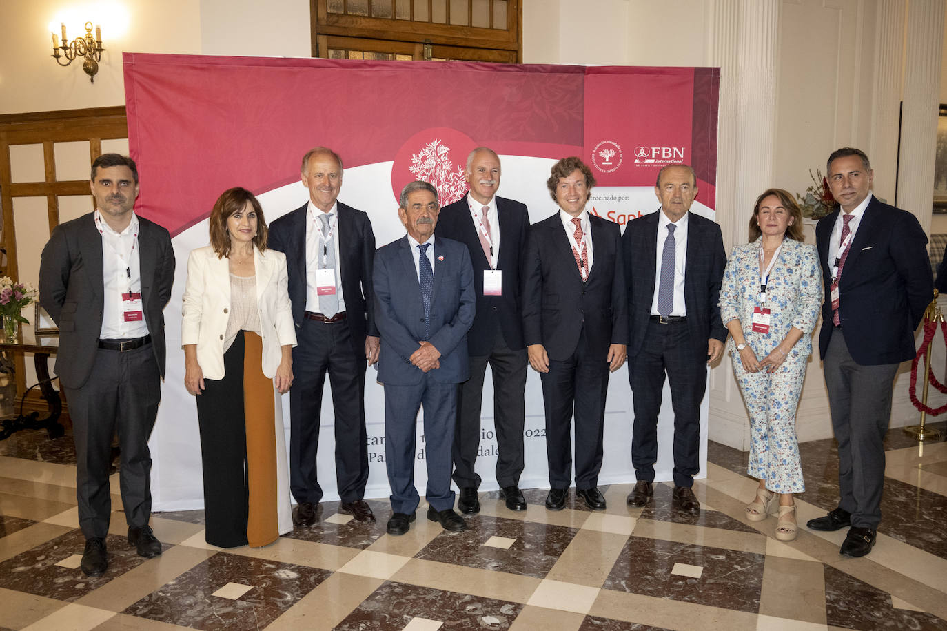 Borja Oyarzábal, Ana Belén Álvarez, Vicente Alciturri, Miguel Ángel Revilla, Salvio Felipe Somohano, Francisco Artime, Javier López Marcano, Paloma Fernández y Óscar Sánchez.