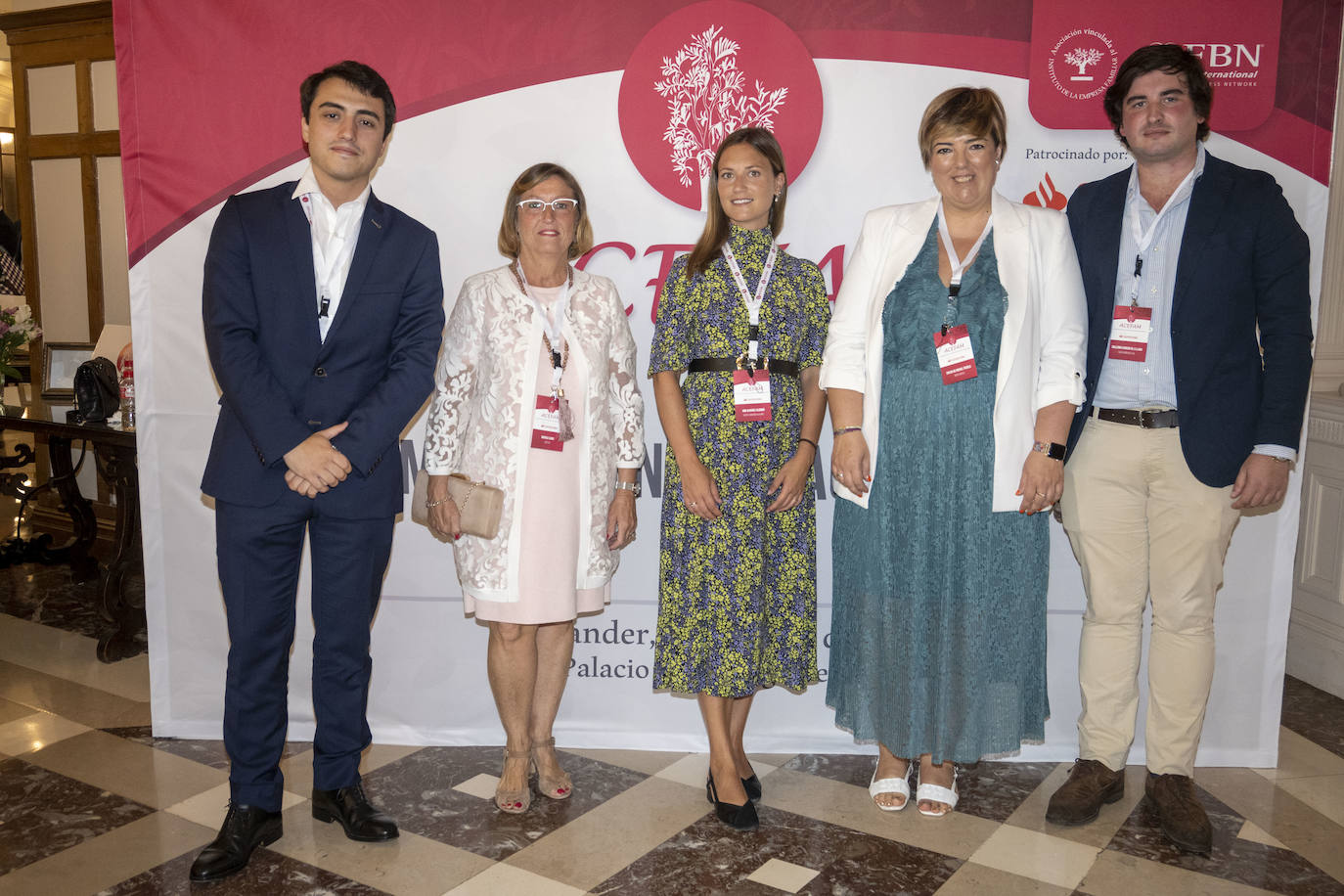 Pablo Fernández, Marisa Sainz, Ana Álvarez, Sylvia de Miguel y Guillermo Cabrero.