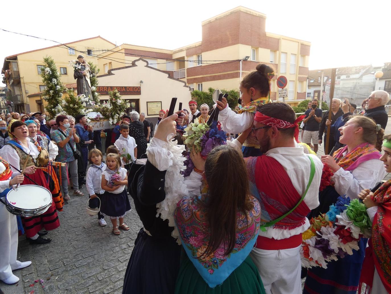 Fotos: Las mejores imágenes de la procesión de San Antonio en Laredo