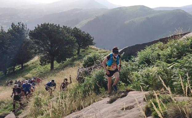 La subida a la Sierra del Escudo, primera dificultad montañosa de un Soplao marcado por el calor extremo.