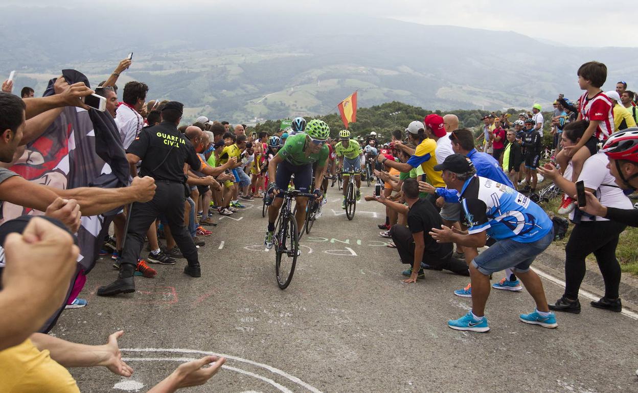 Cantabria ha aportado a La Vuelta grandes etapas de montaña, como las finalizadas en Peña Cabarga.