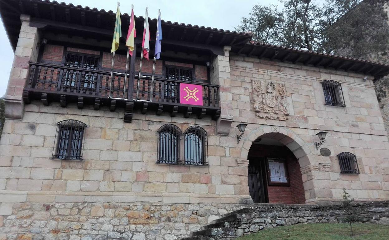 Ayuntamiento del municipio cántabro.