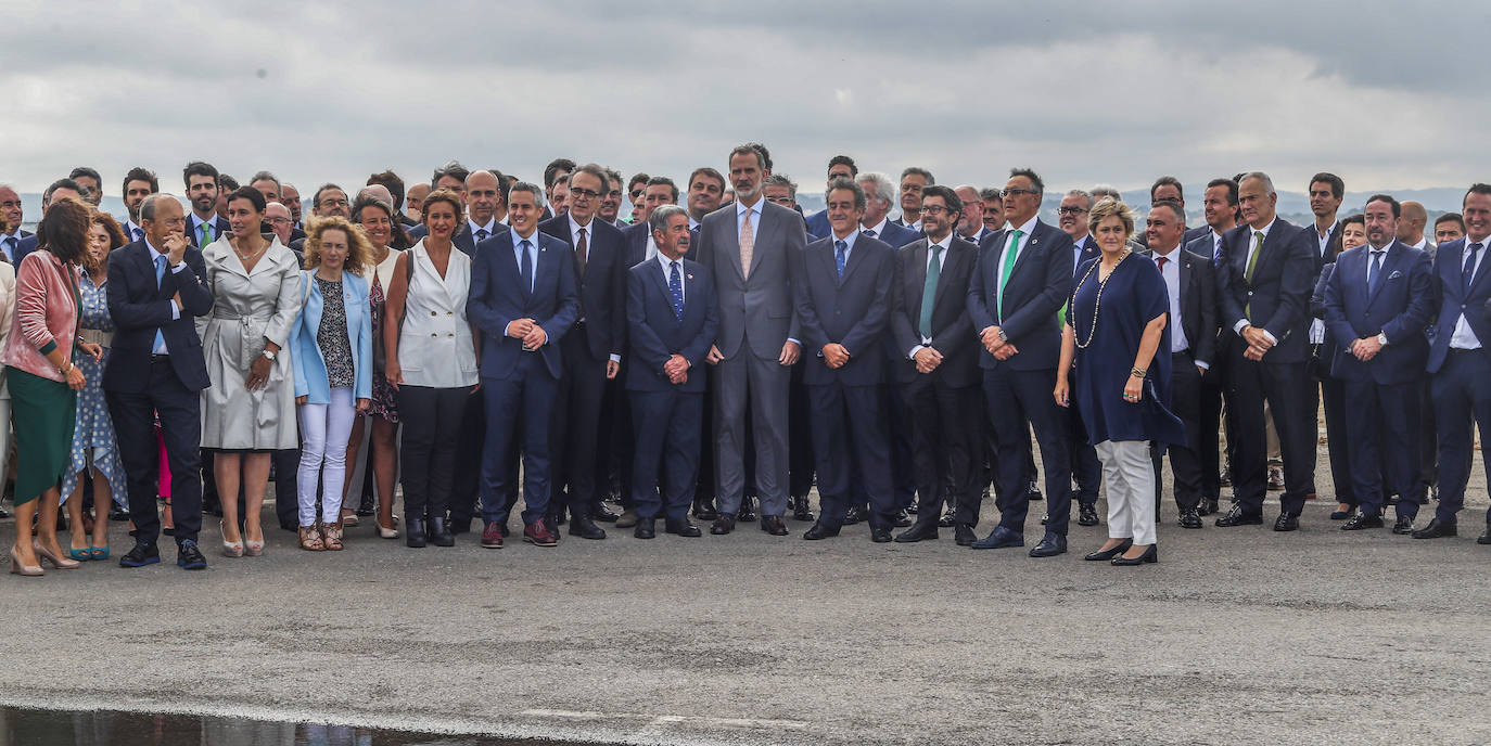 Fotos: El Rey visita el Puerto de Santander en su 150 aniversario