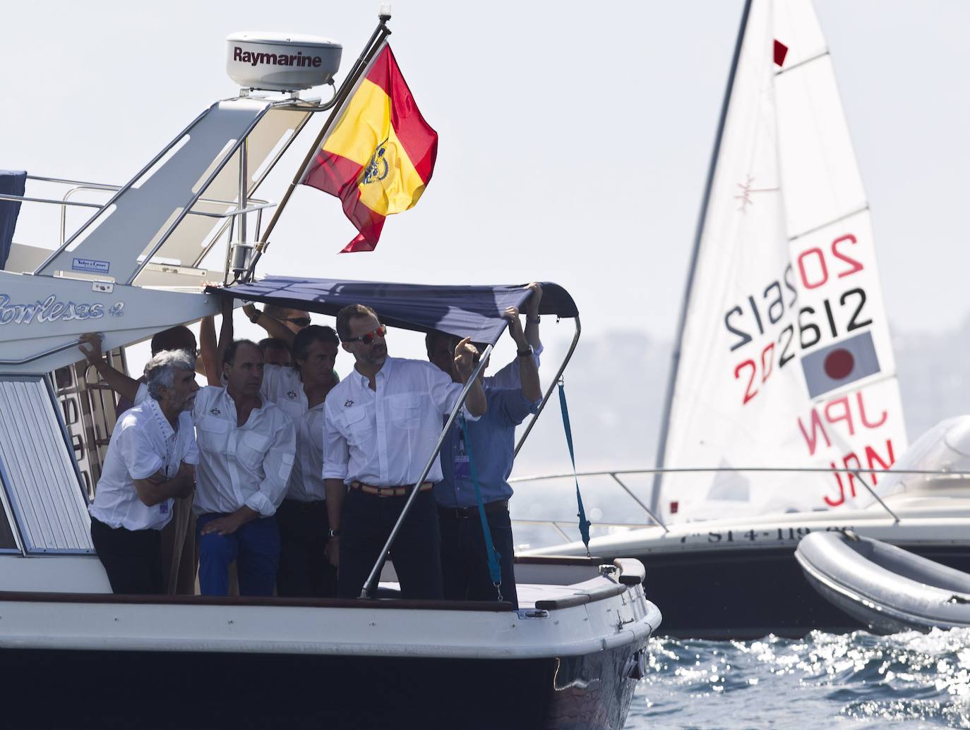 En el mar durante el Sailing World Championships en la bahía de Santander.