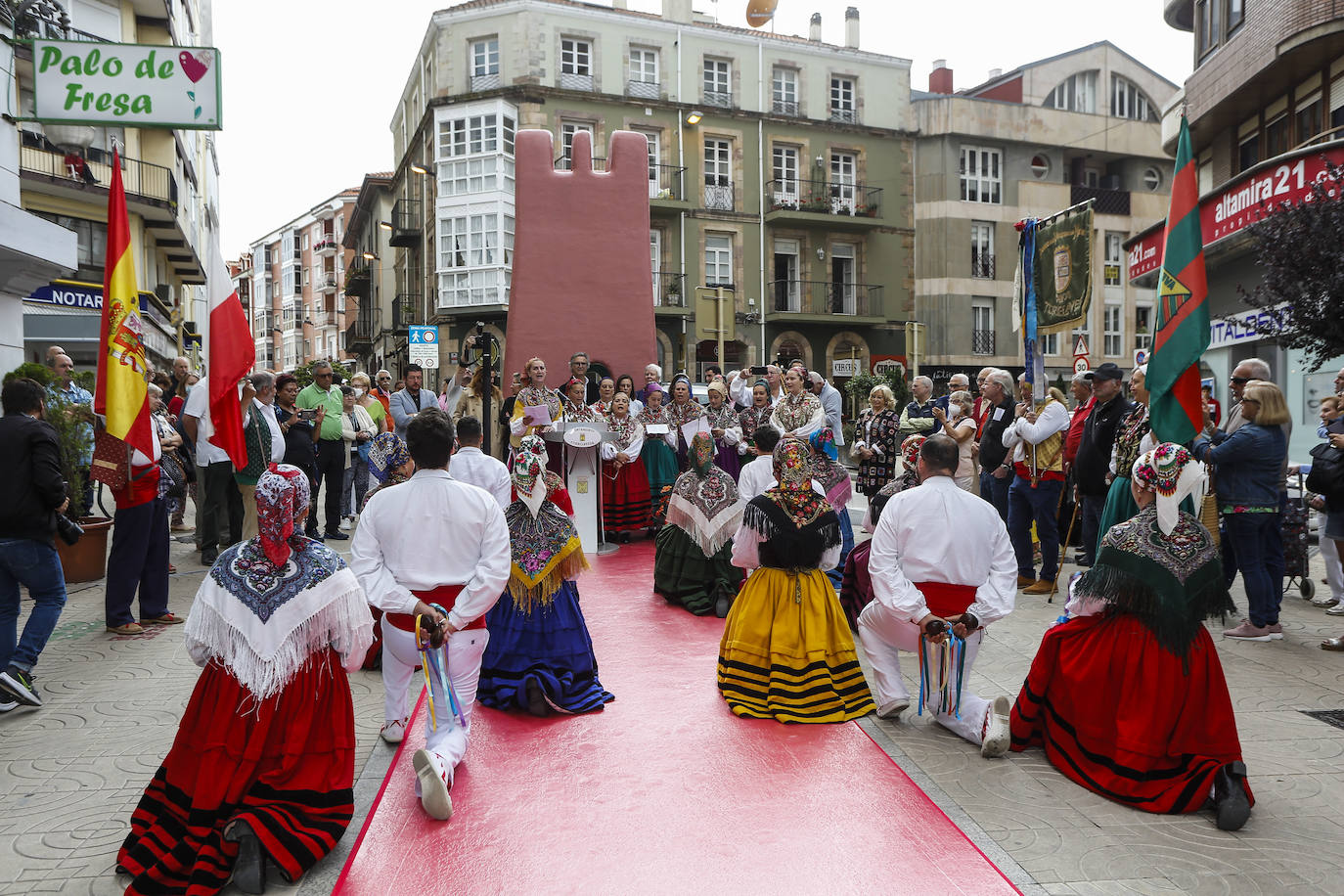 Fotos: Acto de inauguración de la Torre de la Vega