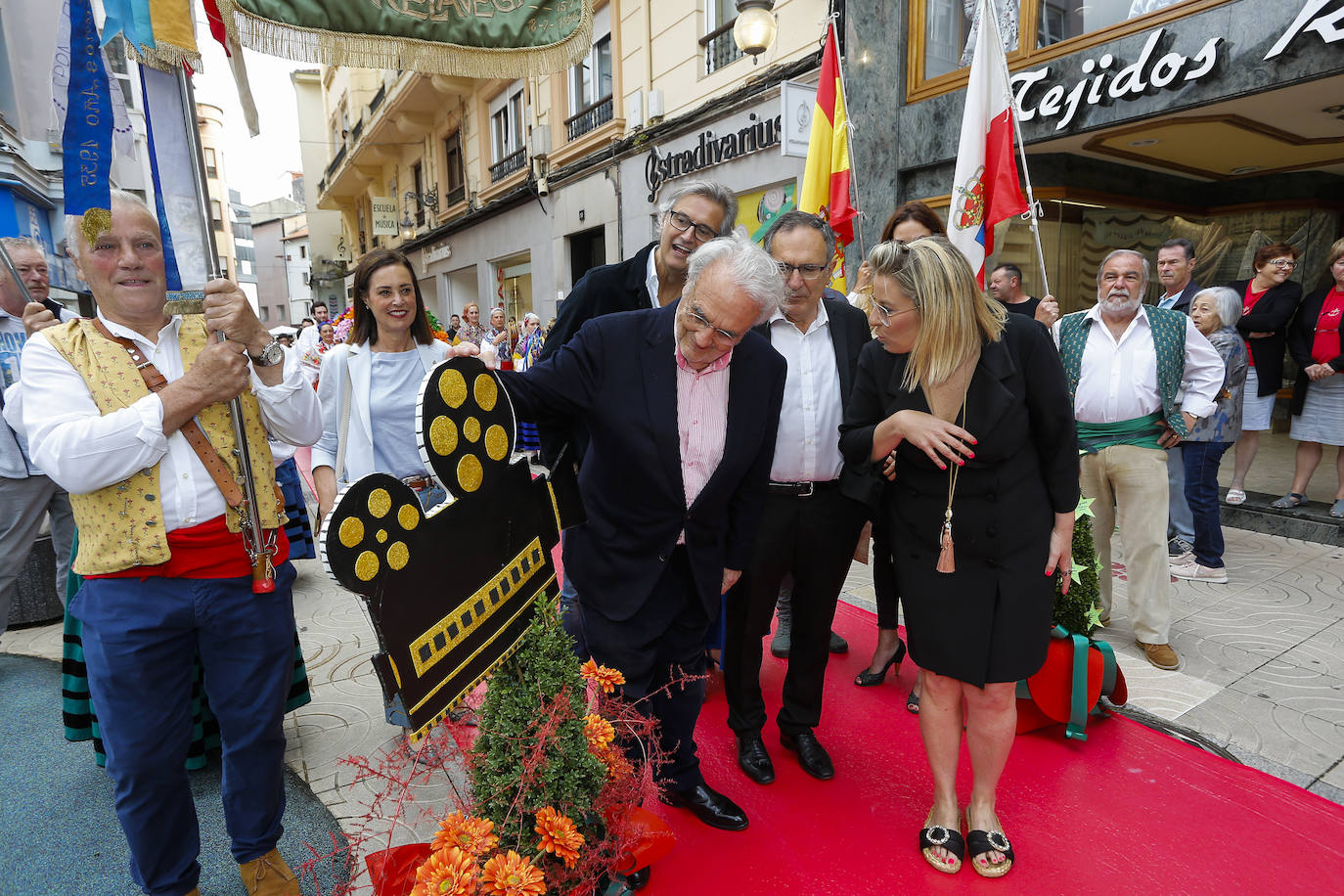 Fotos: Acto de inauguración de la Torre de la Vega