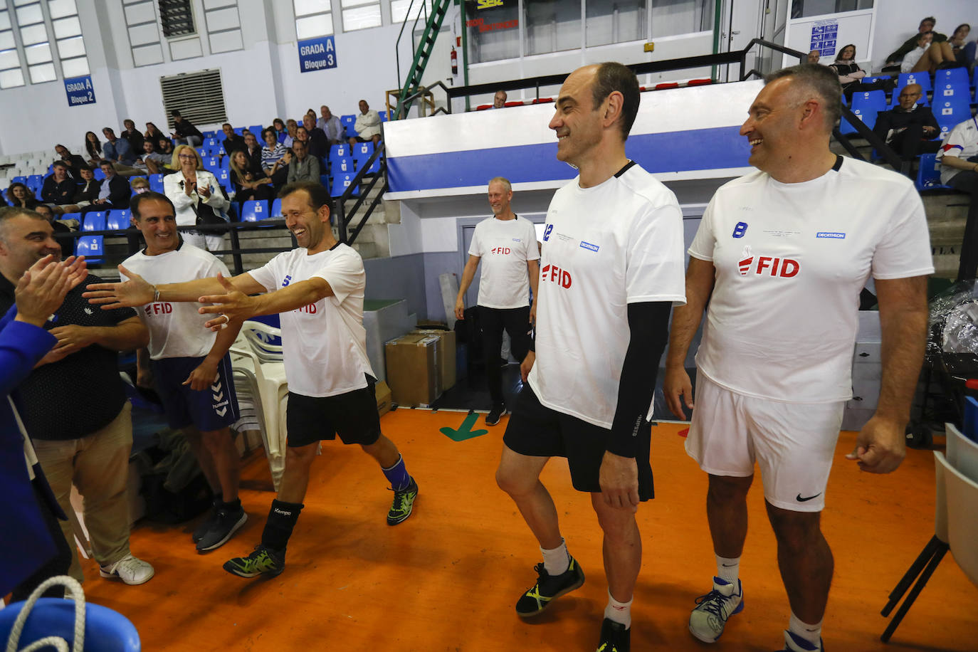 Reñones, Domínguez, Hombrados y Chechu Fernández.