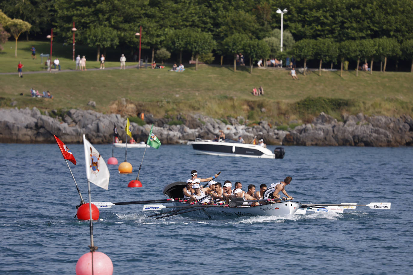 Fotos: Primera regata en 2022 de la ARC 1 en Cantabria