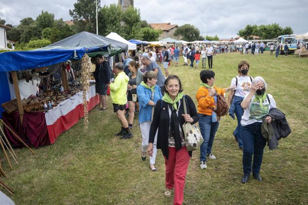 La fiesta en Latas congregó numeroso público.