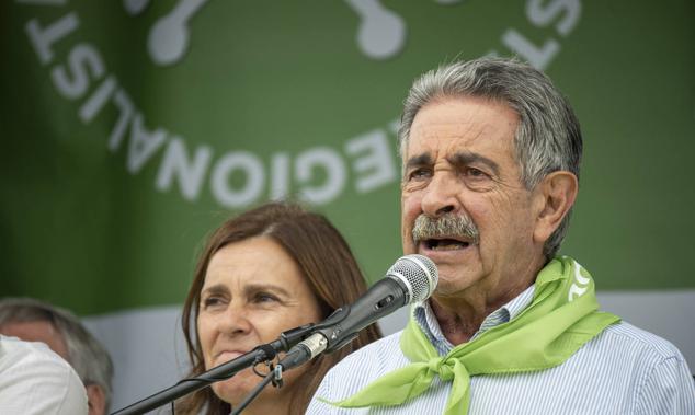 La fiesta en Latas congregó numeroso público.