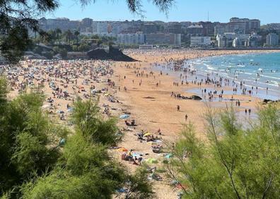Imagen secundaria 1 - Vista de la Primera y Segunda de El Sardinero.
