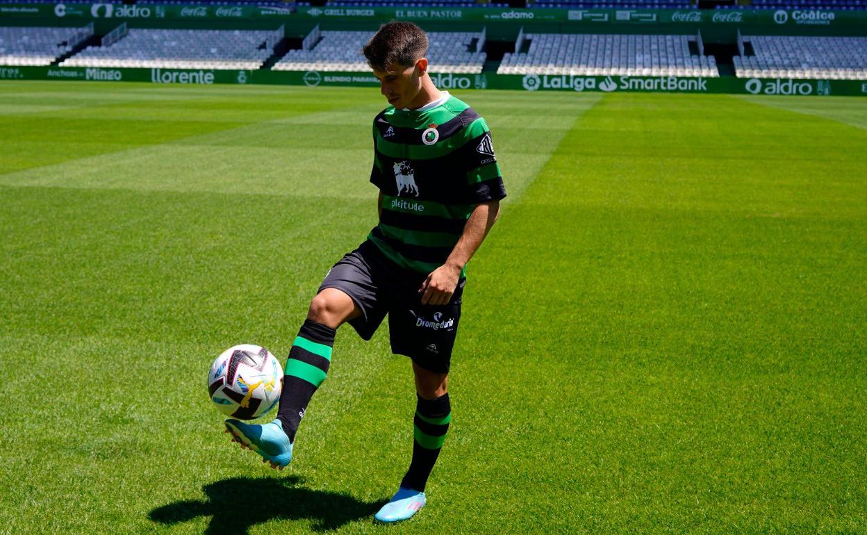 Alfon González, este lunes en los Campos de Sport. 