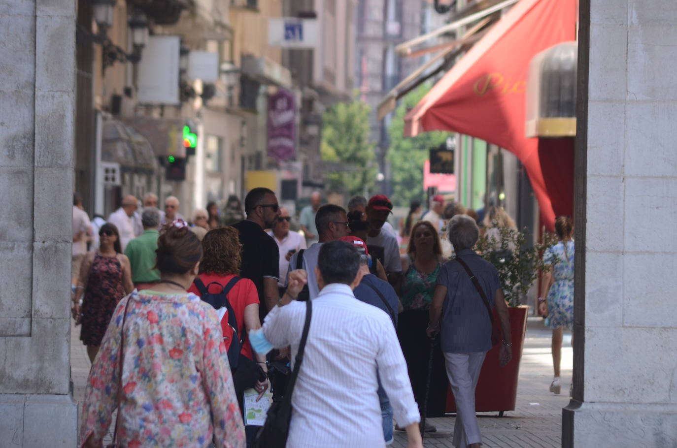 Cantabria se achicharra y San Felices de Buelna registra la temperatura máxima del país (38,4º).