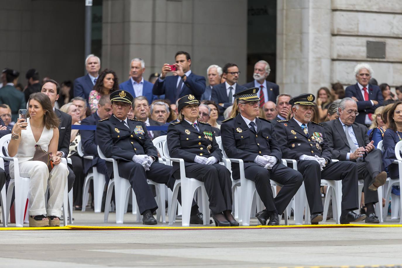 Fotos: La entrega de la bandera de España, en imágenes