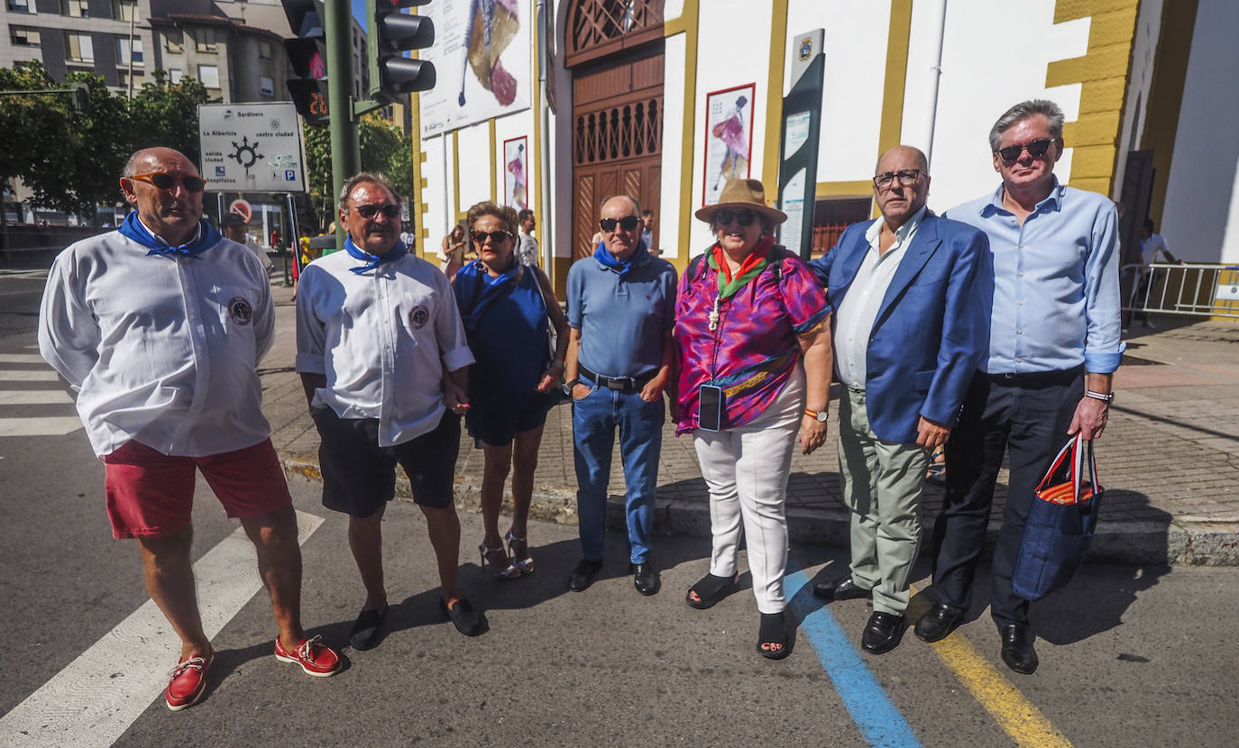 Toño Presmanes, Carlos Presmanes, Ana María González, Emilio Somalana, Nieves Bolado, Claudio Acebo y José Luis Ballesteros. 