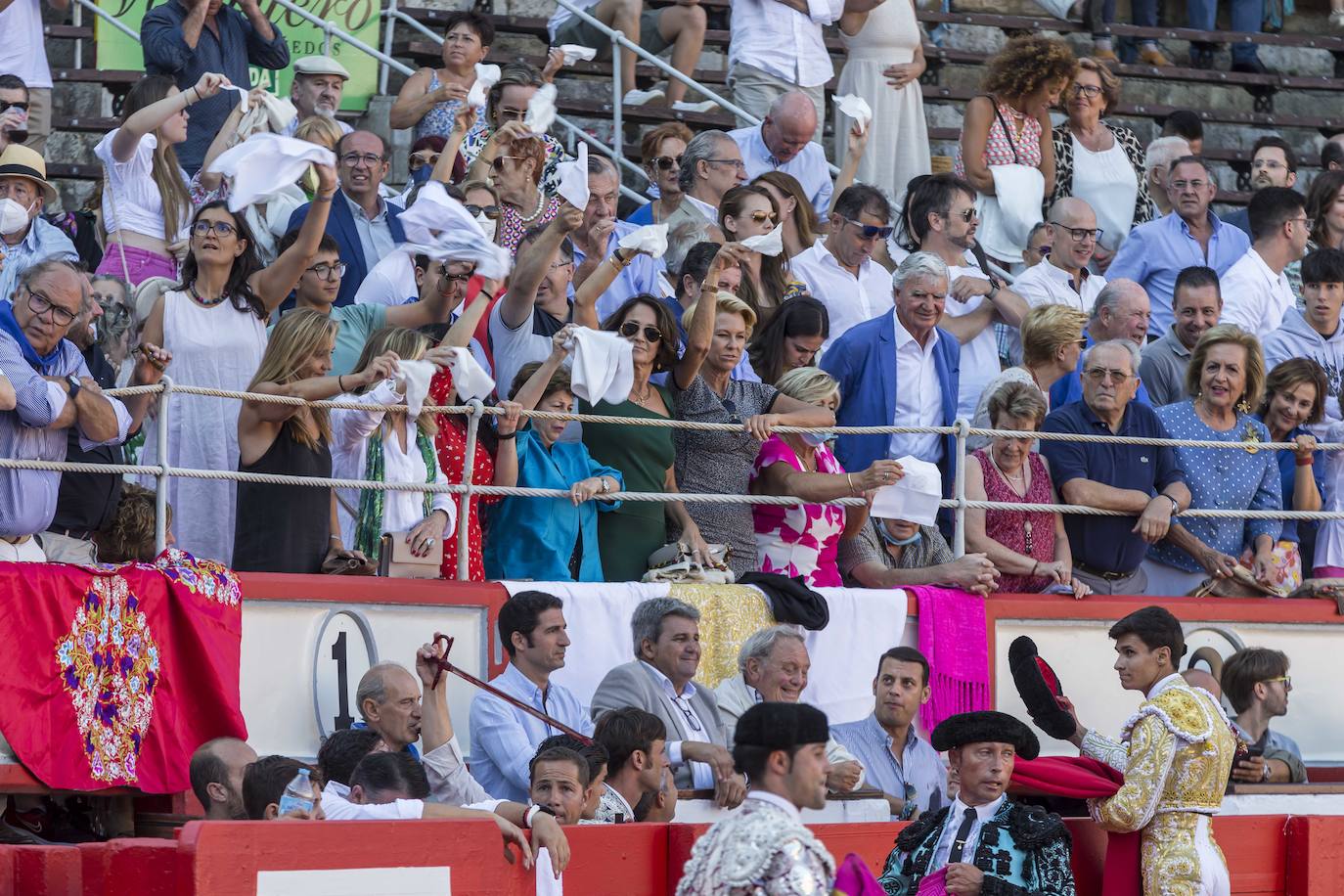 Fotos: La primera corrida de Feria, en imágenes