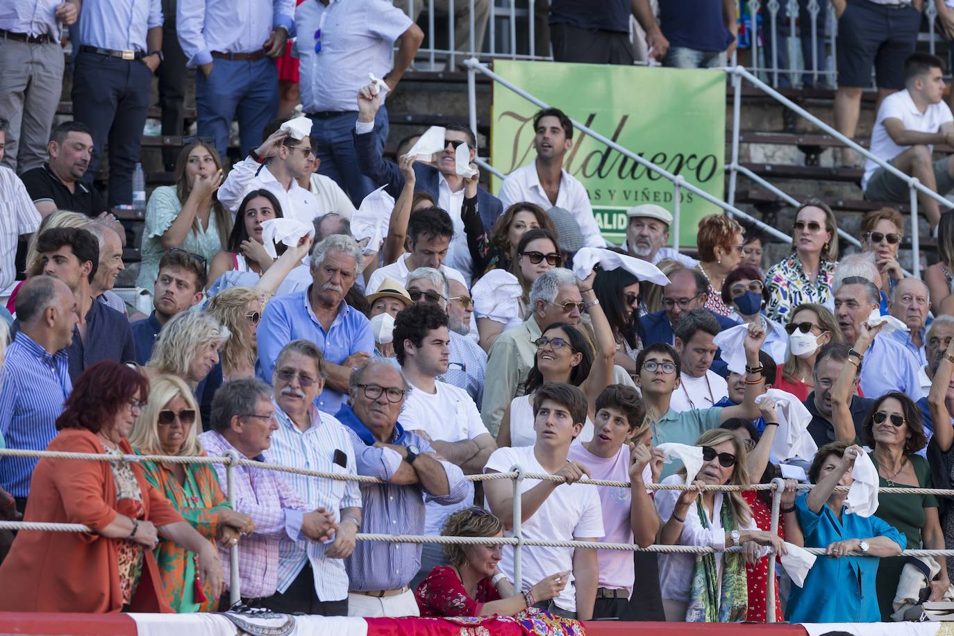 Fotos: La primera corrida de Feria, en imágenes