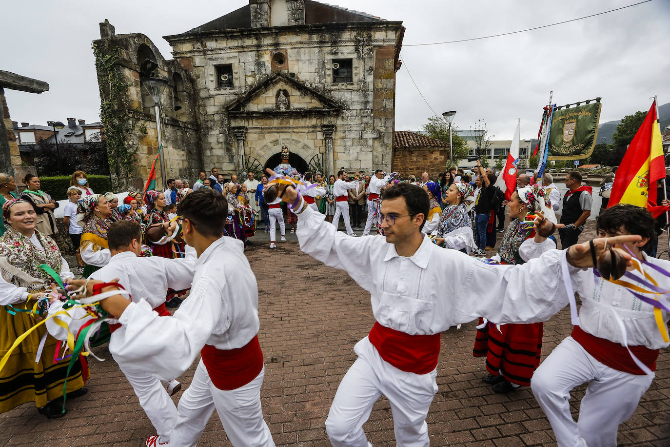 Fotos: Tanos se rinde a Santa Ana