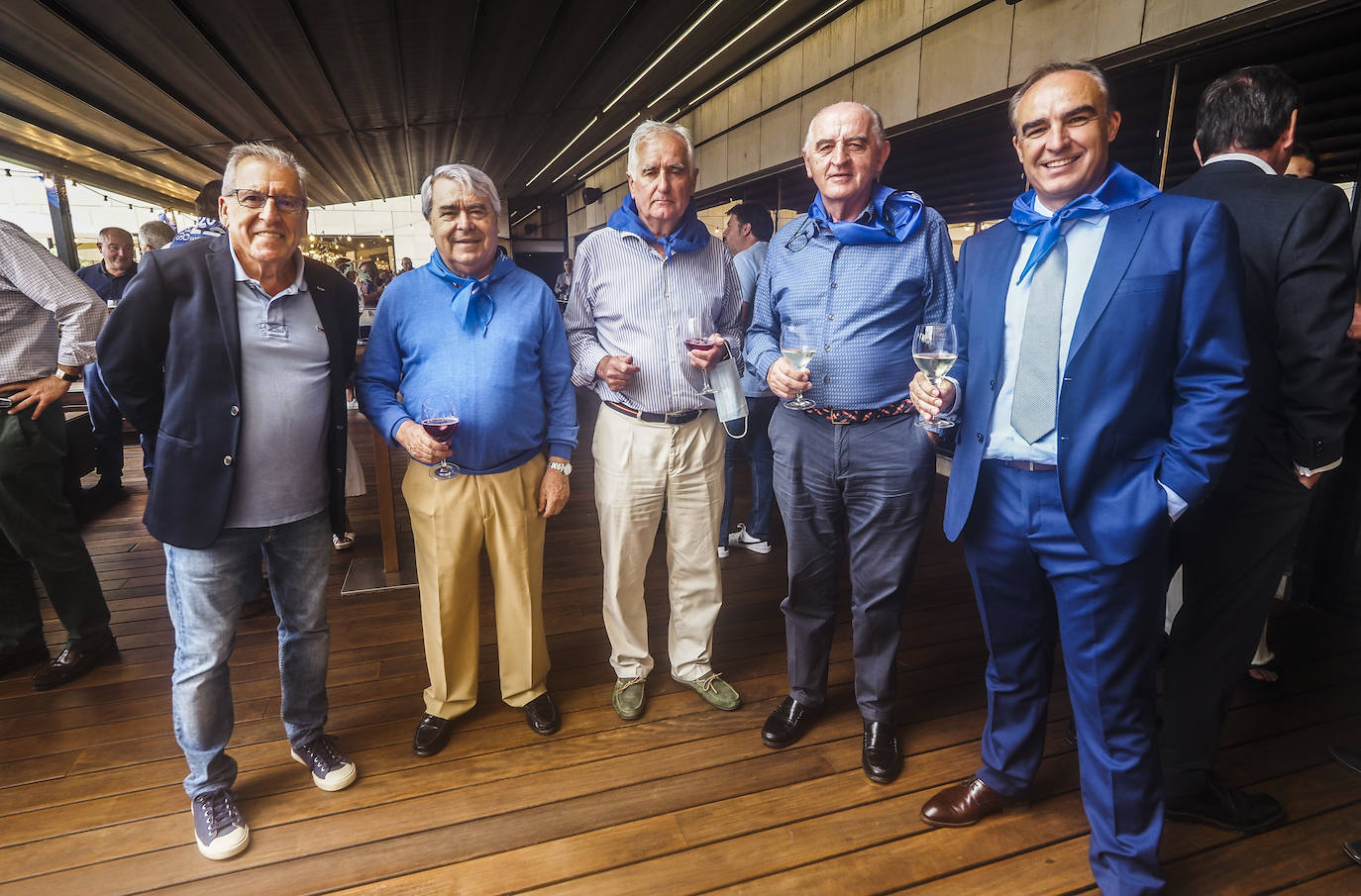 Víctor Gijón, Víctor Bustillo, Nicolás Campollo, Jesús Martínez Ruiz y Javier Puente. 