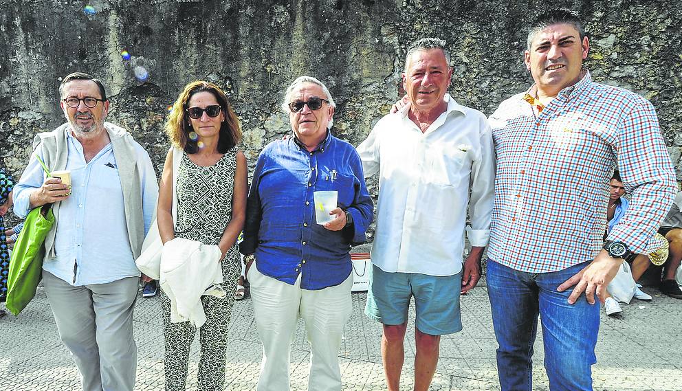 Víctor Huertas, Consuelo Serres, Santos de Argüello, Ángel Julio Cabrera y Eloy Muela.