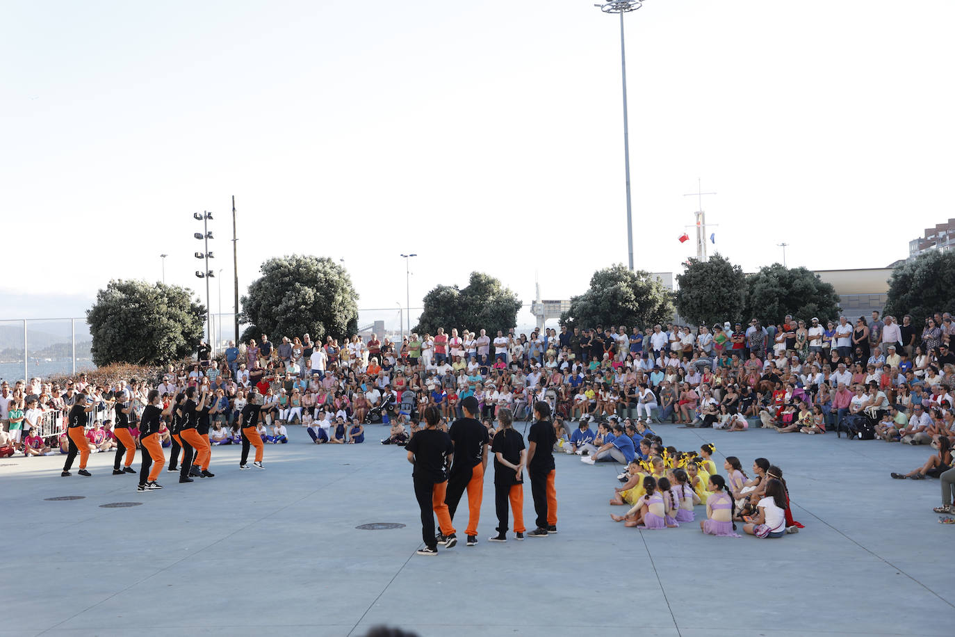 Fotos: La danza toma el anfiteatro del Centro Botín